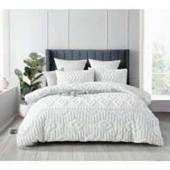 Cannes Antique White Quilt Cover Set