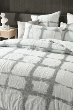 Onyx Quilt Cover Set -MANCHESTER COLLECTION Sales 31604 3