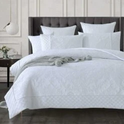 Montana Snow White Quilt Cover Set -MANCHESTER COLLECTION Sales 31914 2