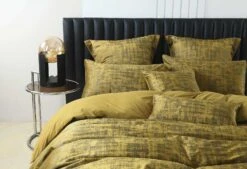 Boston Mustard Velvet Quilt Cover Set -MANCHESTER COLLECTION Sales 32033 4