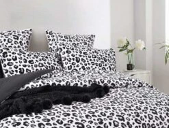 Baume Velvet Quilt Cover Set -MANCHESTER COLLECTION Sales 32351 2