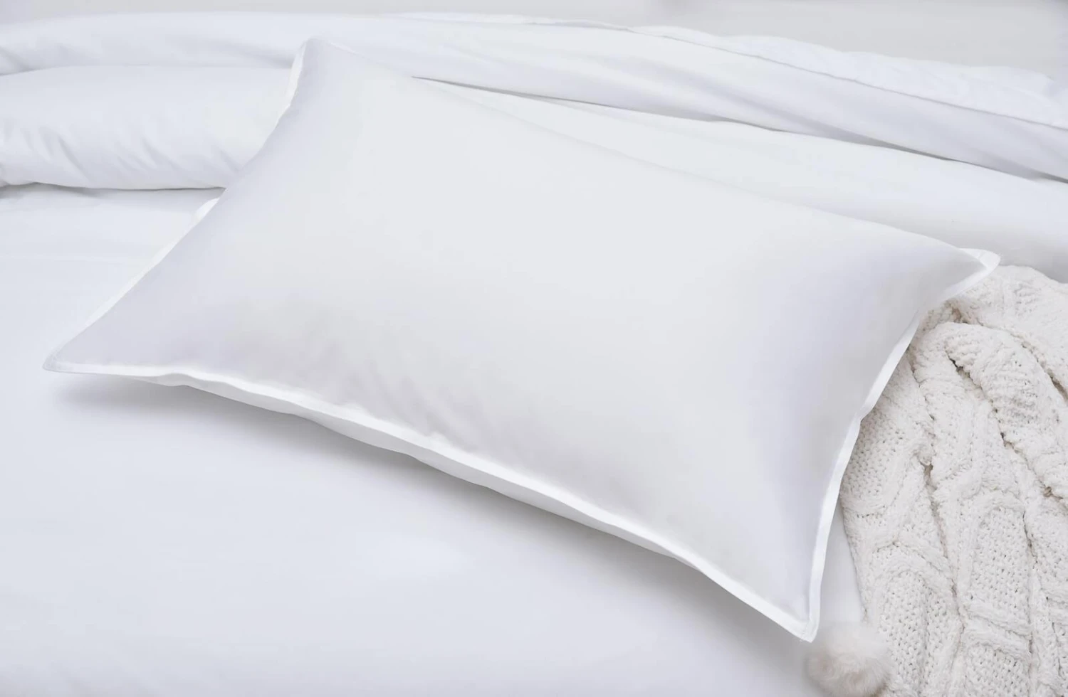 Bamboo White Quilt Cover Set 5 Bamboo White Quilt Cover Set - Image 3