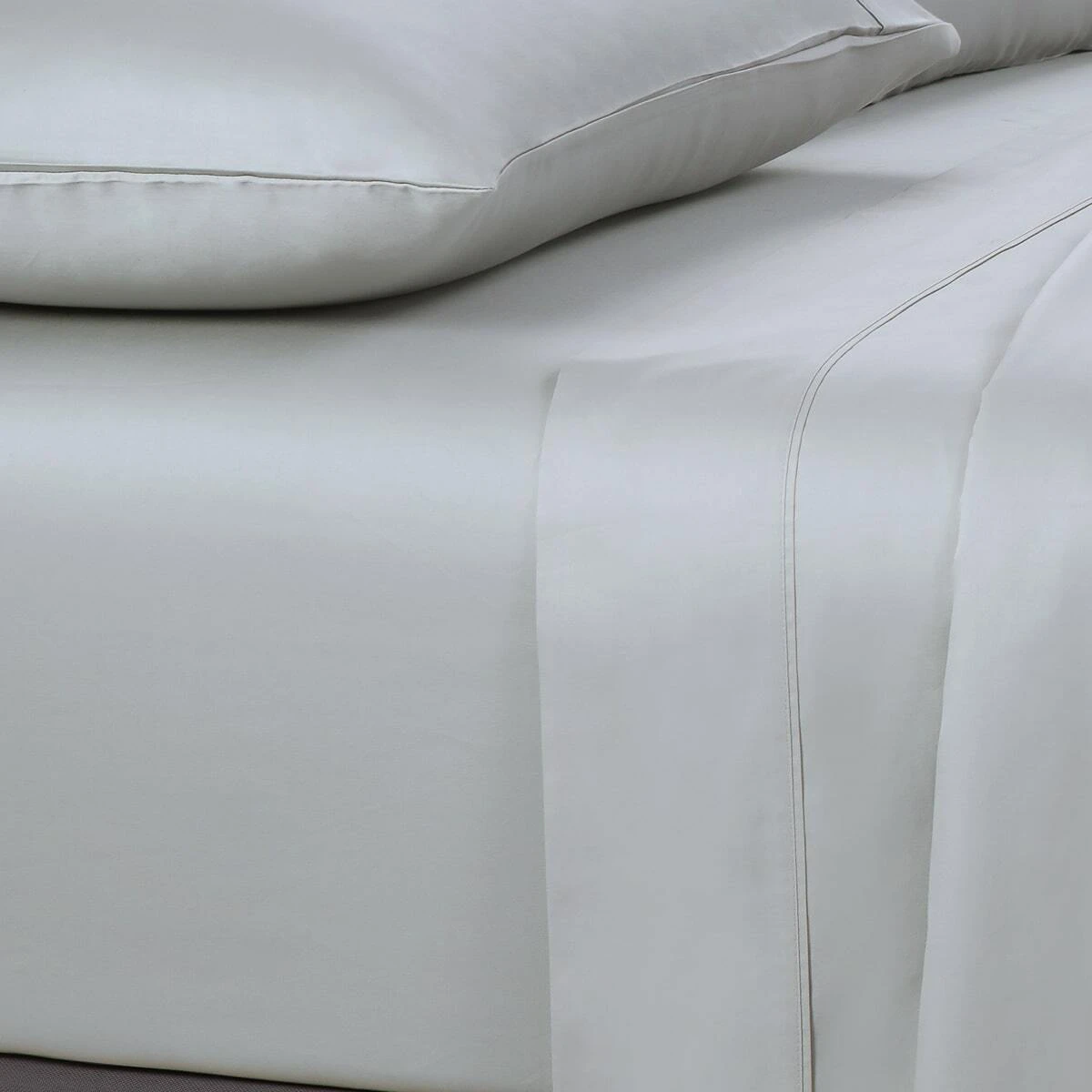 400 Thread Count Sheet Set Silver 6 400 Thread Count Sheet Set Silver - Image 4